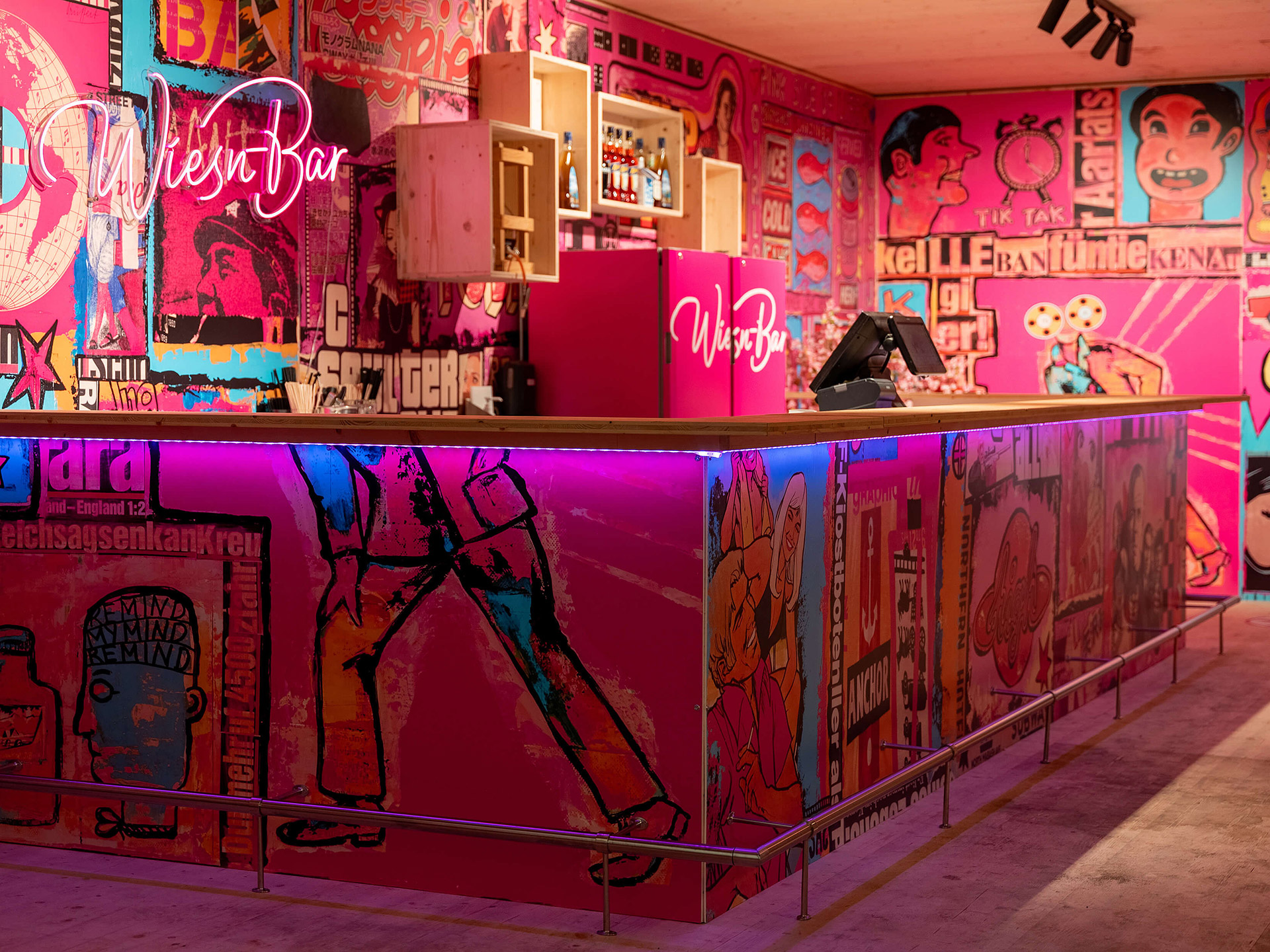 Pop Up Bar